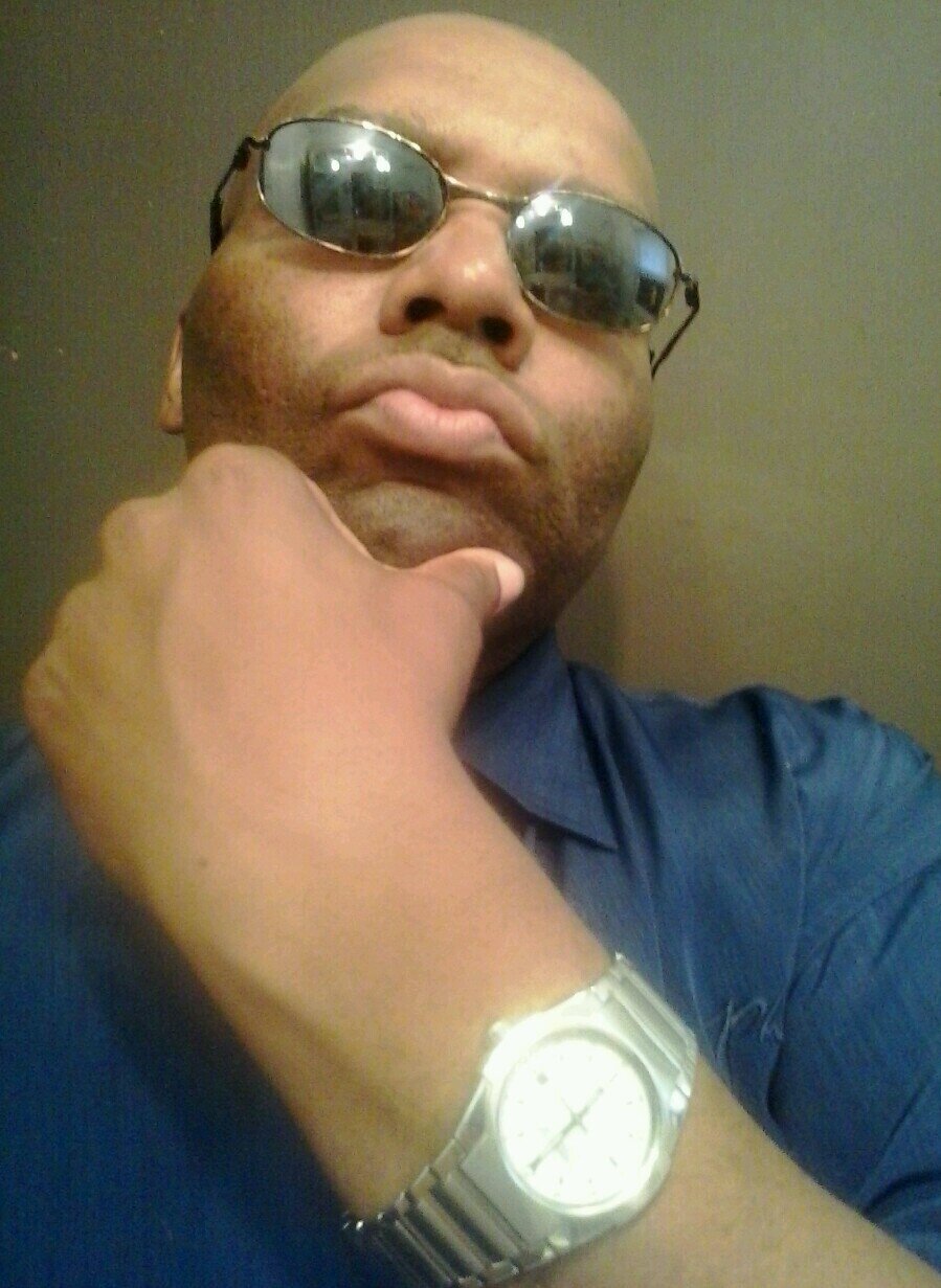 Hi, im j_jonn, the 1...creator, author, tweeter of liberal arts & #marketing..#persons #places #motivation&things)