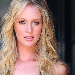 #Actress. 1oz creative, 1oz passion, 1oz drive - shake it all together & garnished with a bit of flair - served straight up! Made in #Australia.
