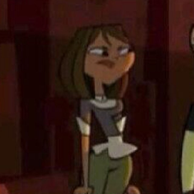 I'm Courtney.I was on TDI,TDA,and TDWT.Currently on TDAS.I hate breaking the rules and bad boys.Twin{@TotalDramaCourt} #Crushing♥