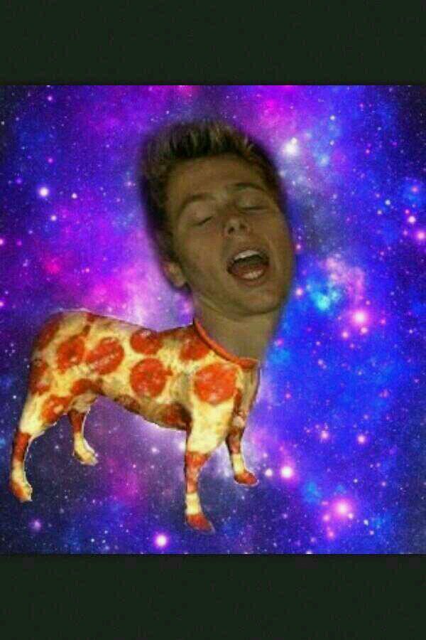 helpwithusers's profile picture. tweet me for requests ~ if you're going to use one of the users please tell me first x