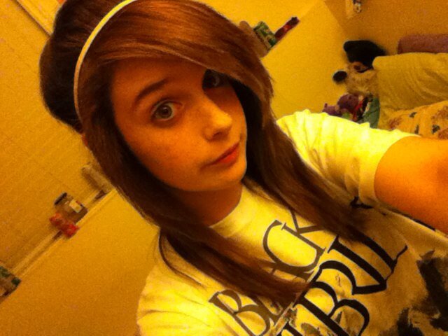 LoneSkull31's profile picture. im a vampire :-[~ rwar.