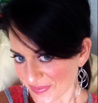 A wife, a midwestern girl, love my Green Bay Packers, lover of God and a school counselor. Feeling blessed!