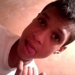 Acorde e não pense como sera seu dia, e sim agradeça    a Deus a mais um dia de vida!
