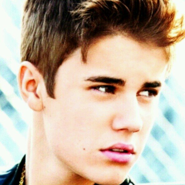 callin all beliebers! NEW ACCOUNT! old one got hacked at 2k;(