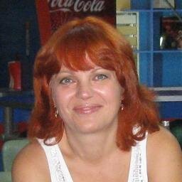 Люблю жизнь, путешествия, праздники. встречи с друзьями, люблю помогать людям становиться здоровыми, счастливыми, богатыми.