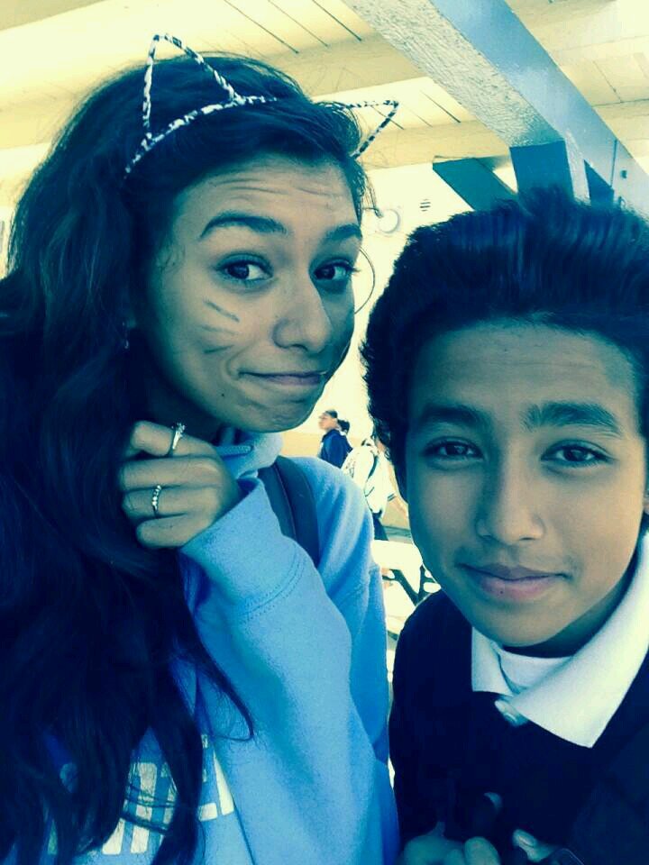 Yes I smoke Weed Bitch. c: I Love You xenia , Monty, litzy, Nayeli and Sheldon cx