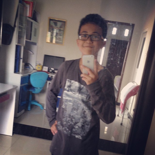 You follow me I follback you,you with me forever