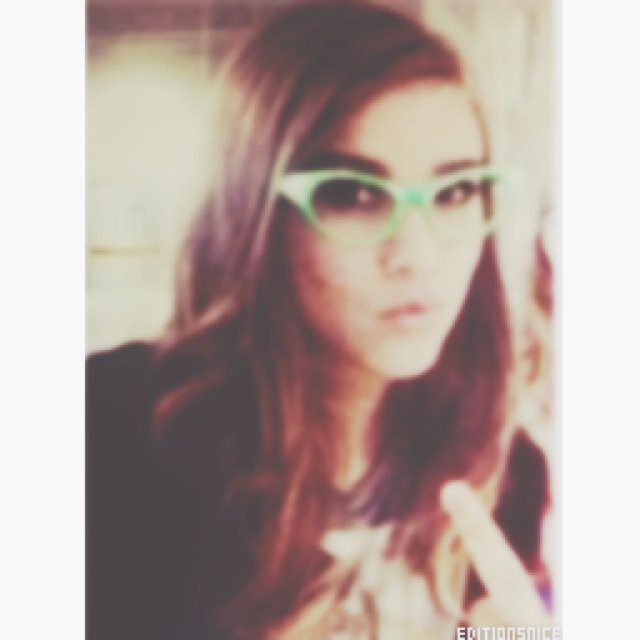 Amo a @soypaulinagoto. ¿La Culpable de mi sonrisa? Paulina.«Pau ah dado dos veces RT y me contesto el 9/04/13 :')» «Paulina Gomez Torres♡»