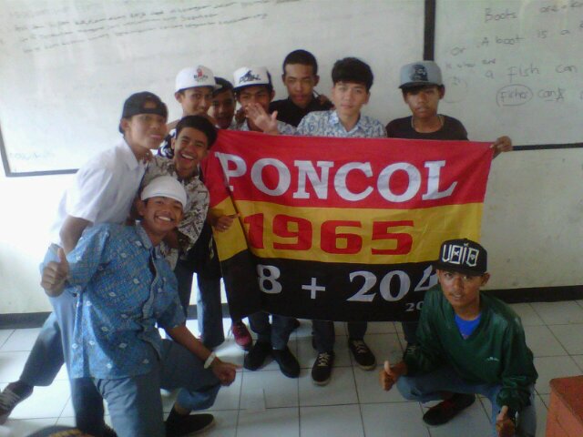 YAYASAN.PONCOL.KRAMAT.
SMK.PONCOL1965. (204)badboy(58)LOT (52)AZM (507)RVL (63)PRIOK
PELAJAR TURUN MENURUN ! 30.SPKI