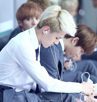 isehvn's profile picture. ©1994 roleplayer exo sehun———#FΔVOR #WEARESM