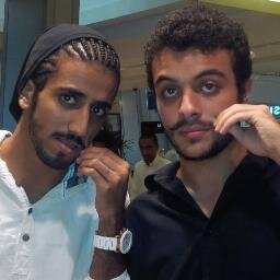 شاعر مستقبلا   متهور اكثر شي  دايما اجيب العيد بس اعرف اسلك نفسي   سحبة النمر...  ابحث عن الزواج من امراة هنديه او اصولها هنديه