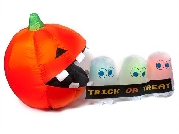 HauntedHouseBoo's profile picture. @Zone_Video 11th Annual Haunted House! Formerly in the Staunton Mall. Featuring High Quality props from @SpiritHalloween & @distortionsbiz