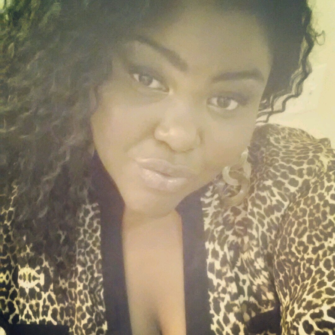 Who really writes in the About Me/ Bio Section anymore? Lol. I'm Krissy, Enough said!