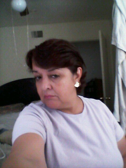 FloryFs46's profile picture. 