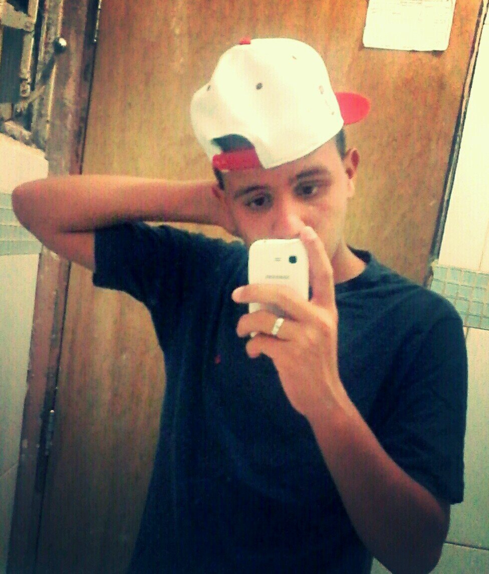 Sou Dancer De Fs, Curto pakas Hip Hop,Amo Minha Namorada, Procuro Sempre A Felicidade, E Evoluir Minha Vida :))