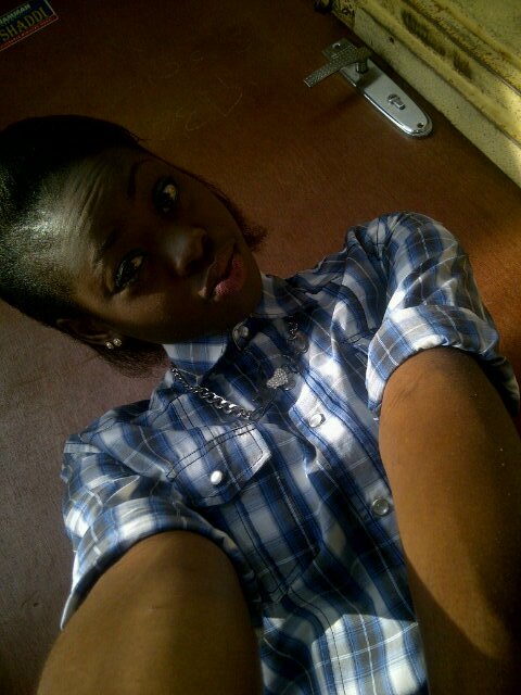 glamorous_joy's profile picture. Am just me