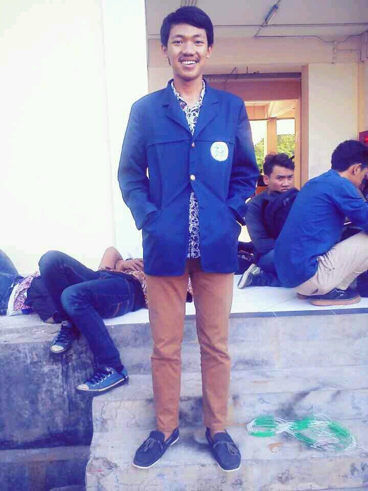 Defri Ari Ashadi Profile