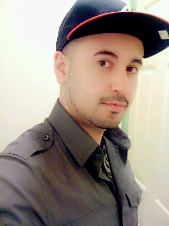 nestor_aldama's profile picture. 