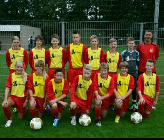 officiale twitterpagina van Veluwse boys C1