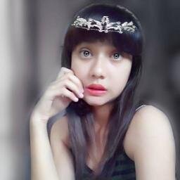 Claudia Audy ❤ 14 april 97 ❤ X' Matematika&Sains ❤  Single ❤ Tiduran ma Ngemil ❤ Islam ❤ My Family is my live :* ❤