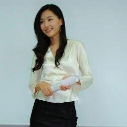 Hi everyone! I am Jessica Wang, teaching mandarin Chinese online at http://t.co/s82zdxbry4 for more than 2 years. Hope to be joined by you soon!