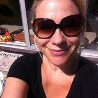 Faye Sinden (@fayesinden) Twitter profile photo