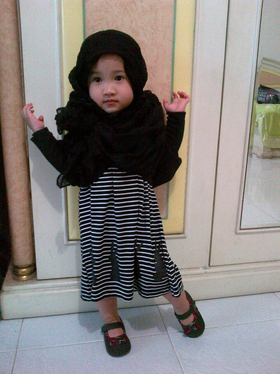 makailathara's profile picture. 