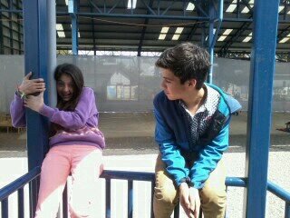 Bueno yo soy adicta a one direction bueno y si no te gusta pues mal!