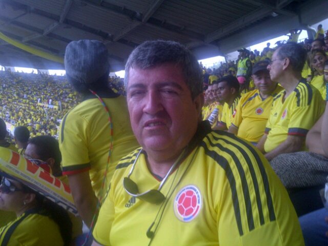 Soy una persona seria amigable responsable me gusta hacer anistades