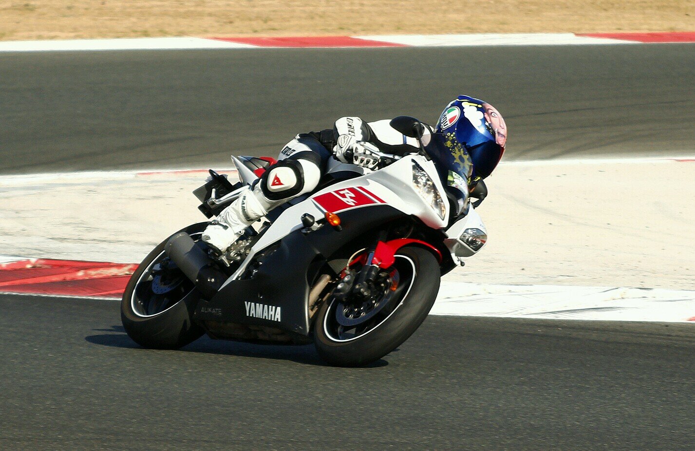 JonatanPerez46's profile picture. muy apasionado del motociclismo y siempre con vr46#58