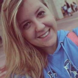 miriaamchaves's profile picture. 