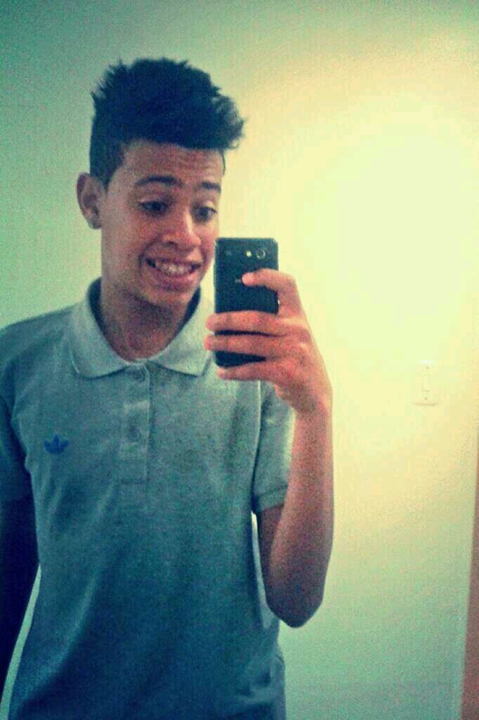 Jogador Das Categorias De Base Do Grêmio .