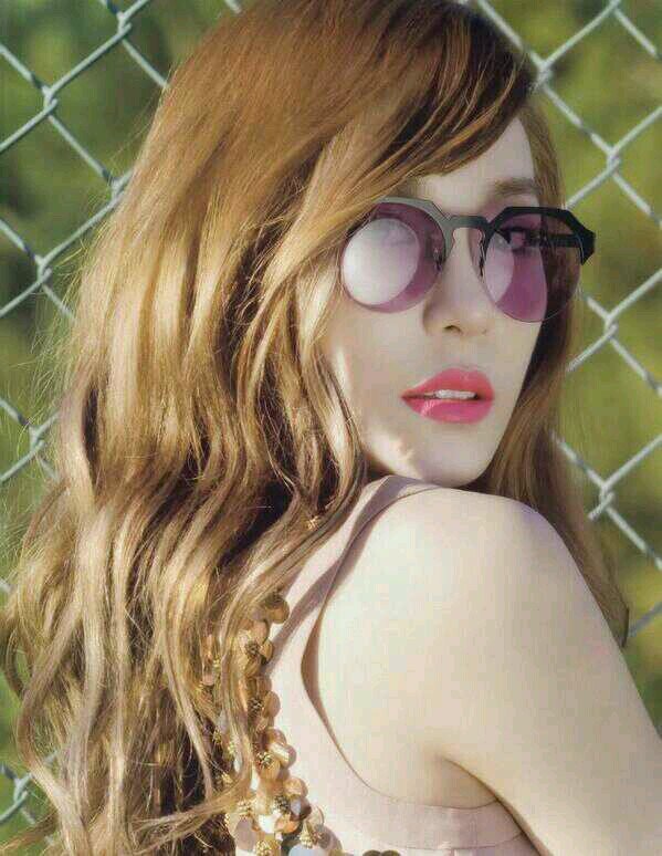 [V] @RolePlayer_Ent | Tiff tau kok kalo tiff cantik makanya bionya di liat liat /colok matanya/ | #WeAreSM #SNSDRPClub #LLAllStarRP