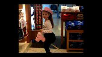 Hi I am addicted to dance moms! 1/1abby 3/6 moms 2/7 girls! if u don't love dance moms your replaceable!