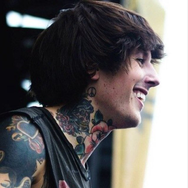 Instagram: milistweet #30STM#BMTH#ImagineDragons#Directioner#MCR
 NN, Russia