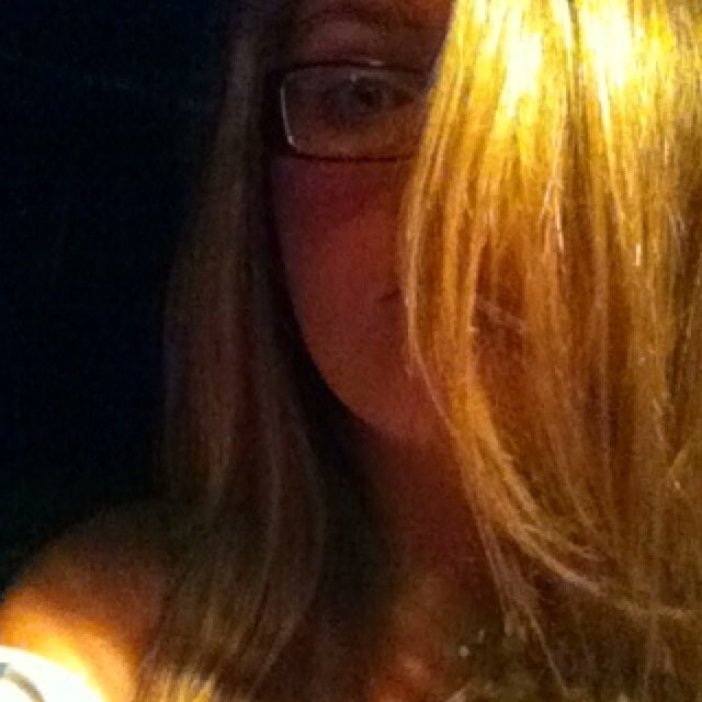 jhjhjhjhjhjh17's profile picture. Fuck what people think