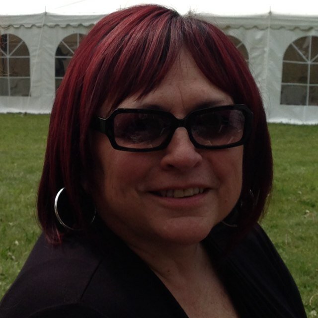 Proud mother of four children and three grandchildren!  Retired MRT in Thunder Bay, Ontario
