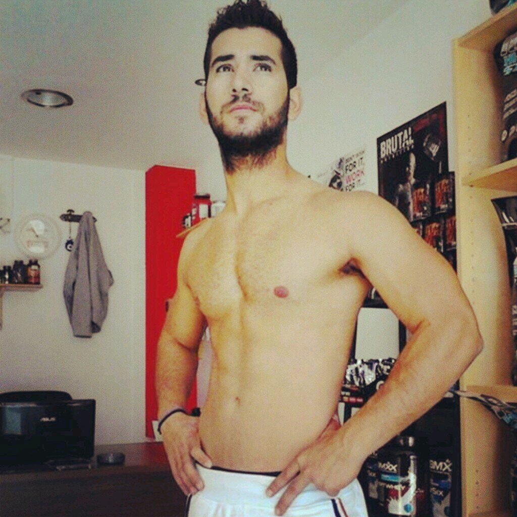 DanielBrUffau's profile picture. Psicologo,administrador,survivor