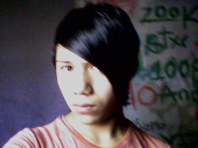 Emo !!