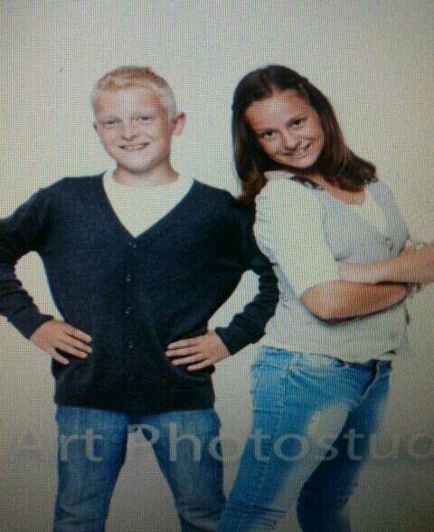 ♡ ♡  // durendael db2d ♡  // 13 jaar♡ // (05-03-2000)♡  // survival♡ // voetbal ♡ // motorcros ♡ // paardrijden ♡ // mc1 desk ♡  // ♡
