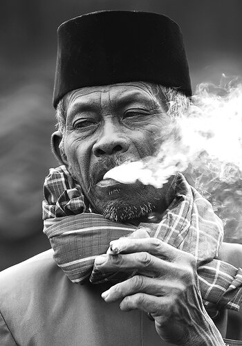 Bang_Gopur's profile picture. Gue orang Kampung, tp kaga minder sama orang kota. Kalo ada yang nantang pantang mundur, ente jual ane borong.