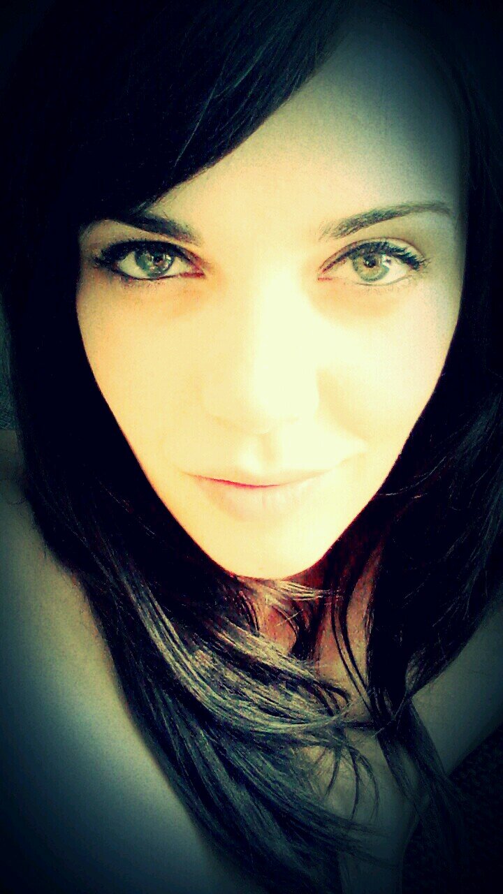 dschenie's profile picture. 