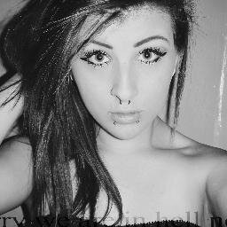 CounterpartsAsh's profile picture. Cats | Bands | Tea | Tumblr | Sleepy | {RP} | Smile (✿◠‿◠)