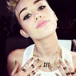 in a serious relationship with the diley
21.09.13