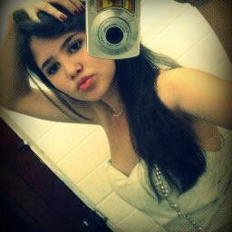 sei que sozinha, eu sou problema.. (8'