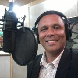 Radialista l Mestre de Cerimônias.