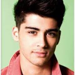 Sem animo pra bio, então imaginem uma bio foda aqui.. 
~Zayn Malik~  1D