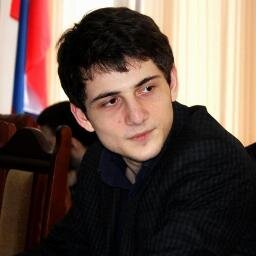 Мода - это идиотизм. Без обид.