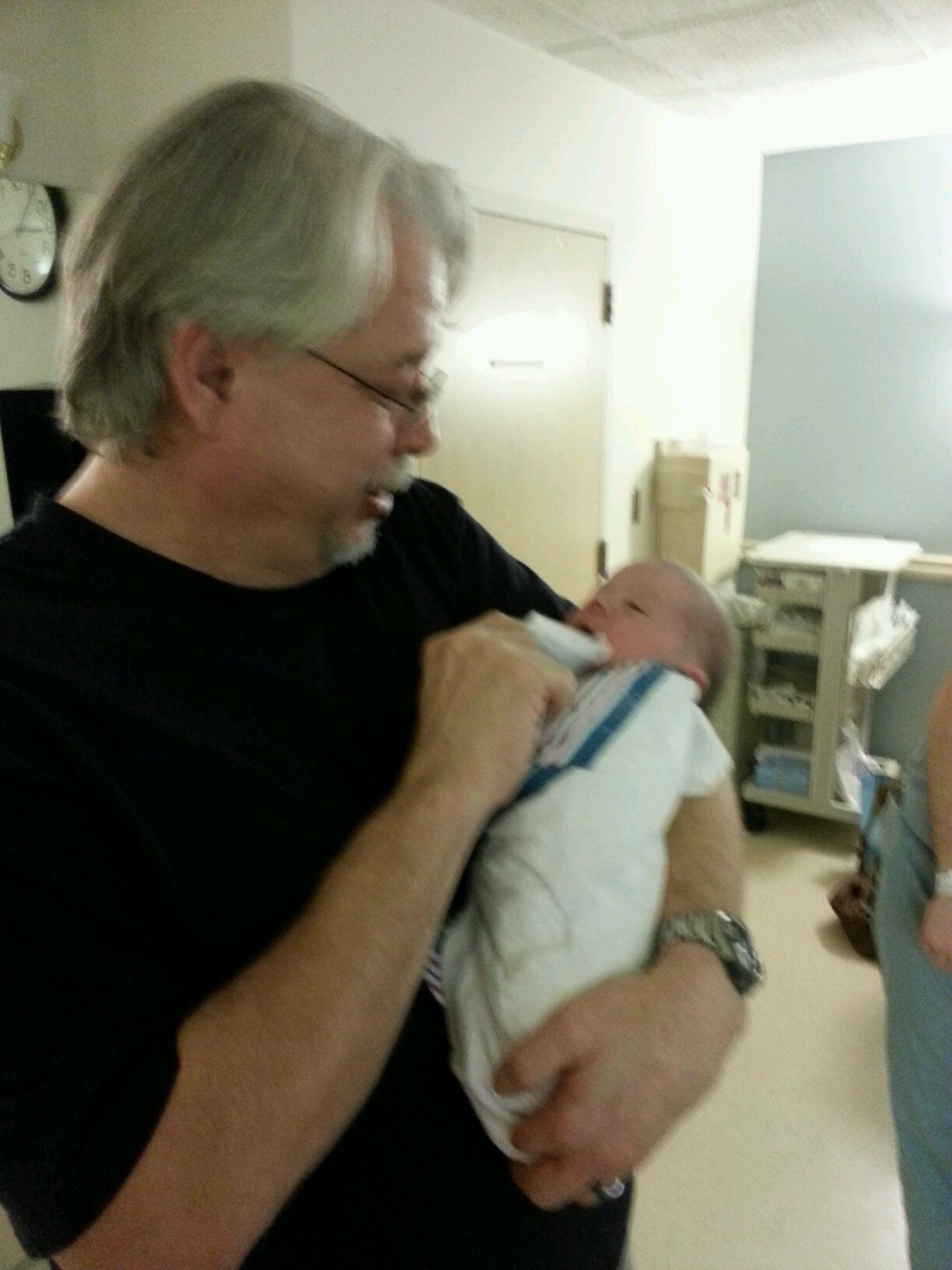 I’m a Patriot and a Very Happily Married Man! Love My Wife and our 17 Grandchildren! I really didn’t think I had to Add this, No PORN!