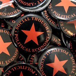 This is the Official page for the Social Thought and Political Economy program at UMass Amherst.  Understand the world. Change it. https://t.co/QnGtQR6Pwv